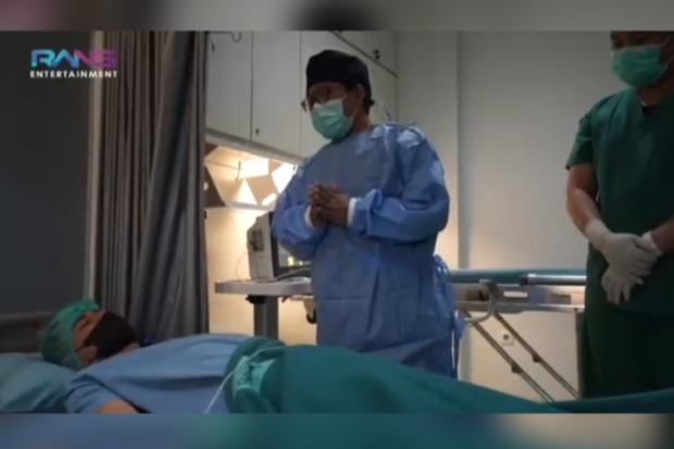 Raffi Ahmad Lakukan Tindakan Endoscopy