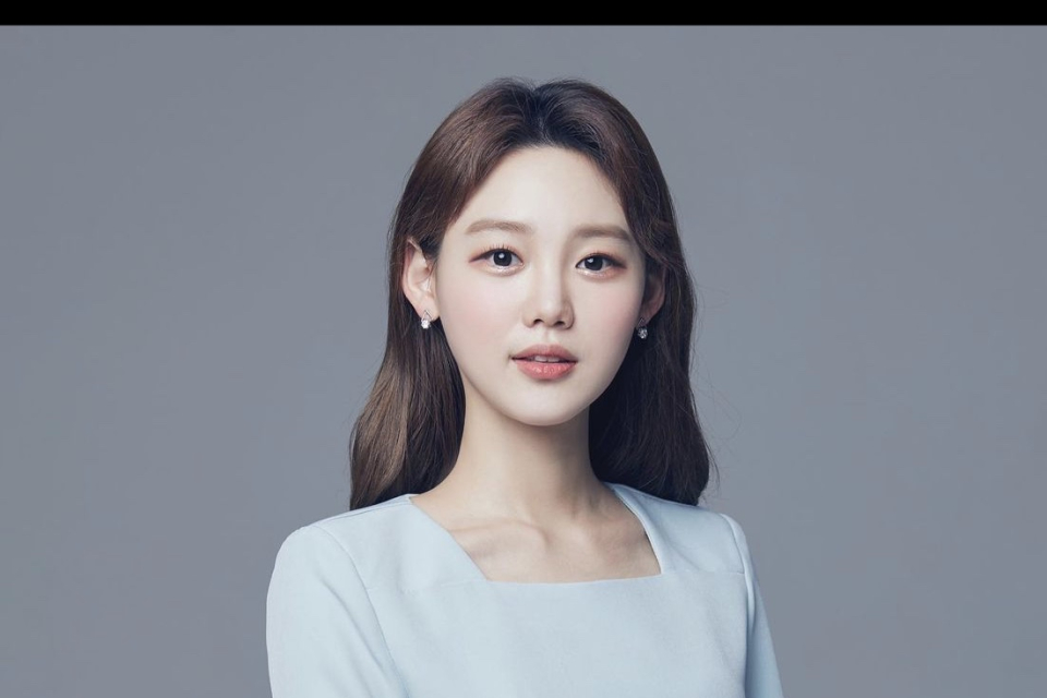 Kim Su Min / Kim Soo Min, penyiar termuda SBS