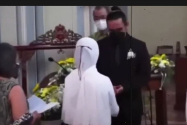 Ayu Kartika Dewi dan Gerald Sebastian