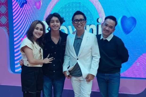 Ayu Ting Ting, Cannavaro Adrevi, Eko Patrio, Ruben Onsu