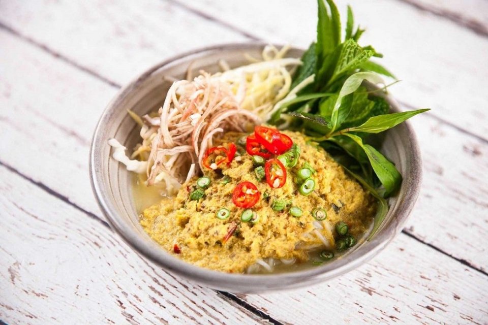 Ilustrasi, Num banh chok, makanan khas Kamboja.