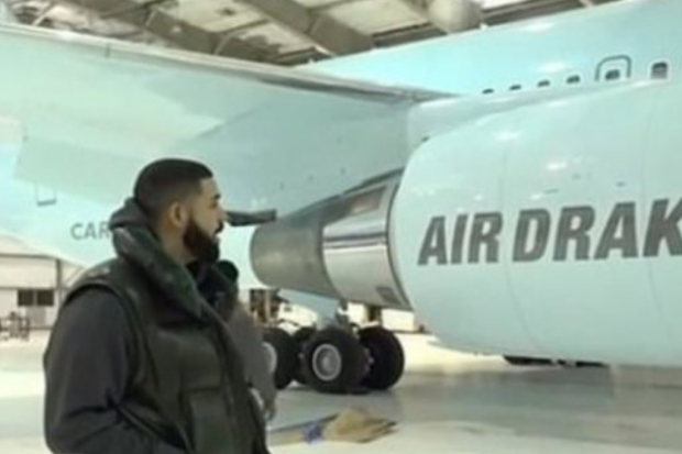 Jet Pribadi Drake