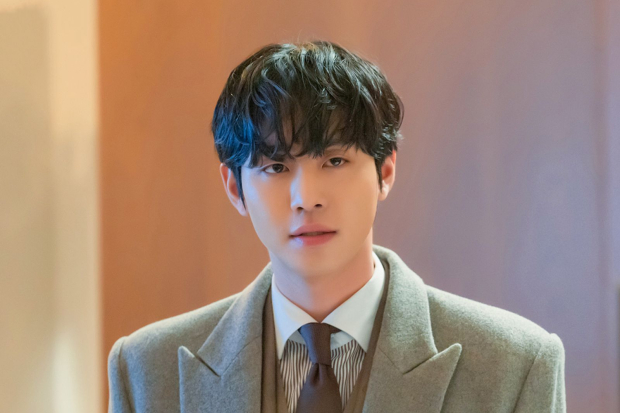 Ahn Hyo Seop sebagai Kang Tae Moo