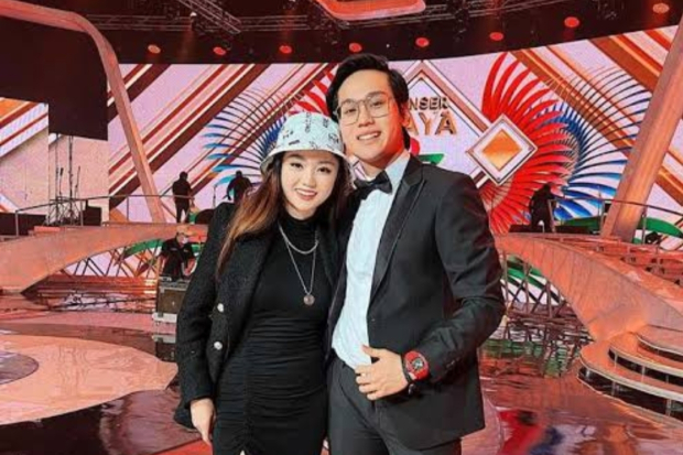 Vanessa Khong dan Indra Kenz