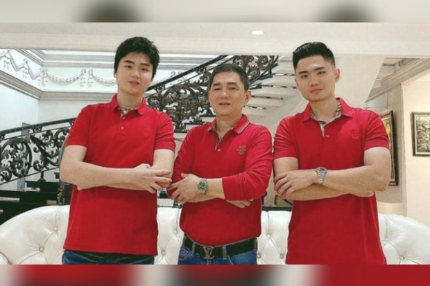 Edric Khong dan keluarga