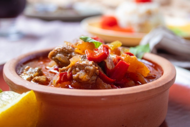 Cara Mengatasi Sakit Maag Saat Puasa