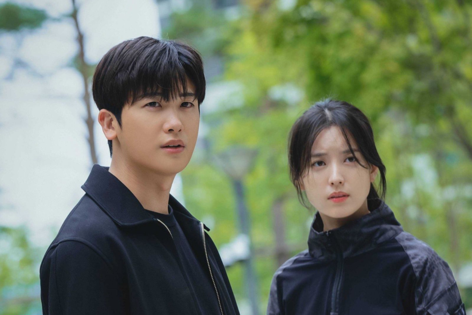 Drama Happiness dibintangi Park Hyung Sik dan Han Hyo Joo