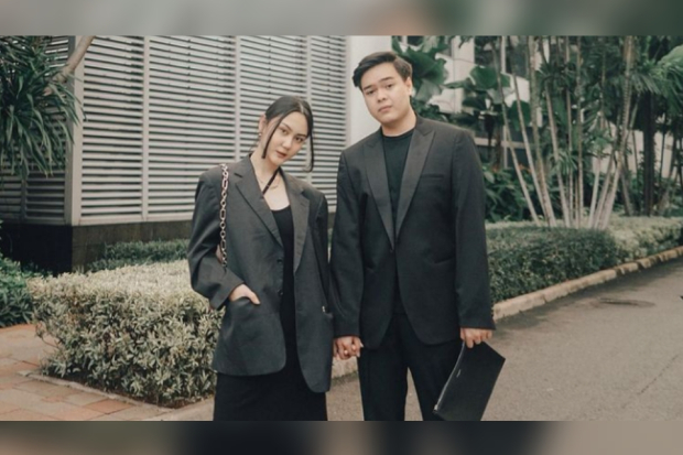 Jeje Soekarno dan pacar