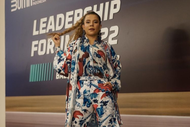 Nowela Indonesian Idol