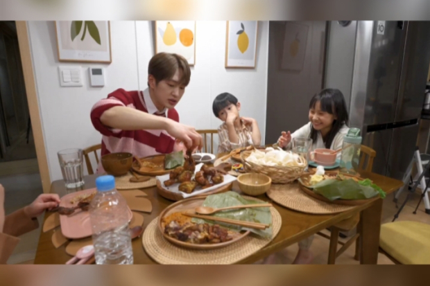 Onew SHINee dan Kimbab Family