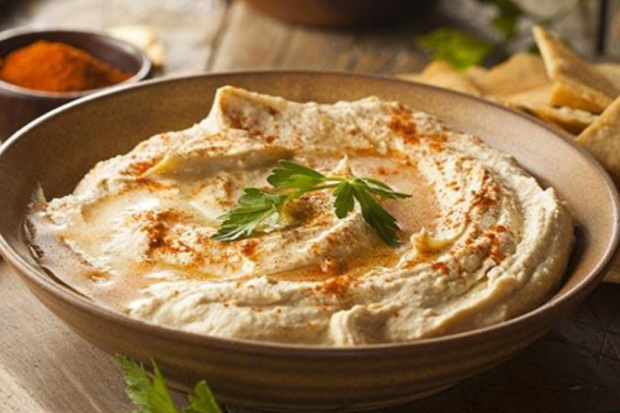 Ouzi Uni Emirat Arab