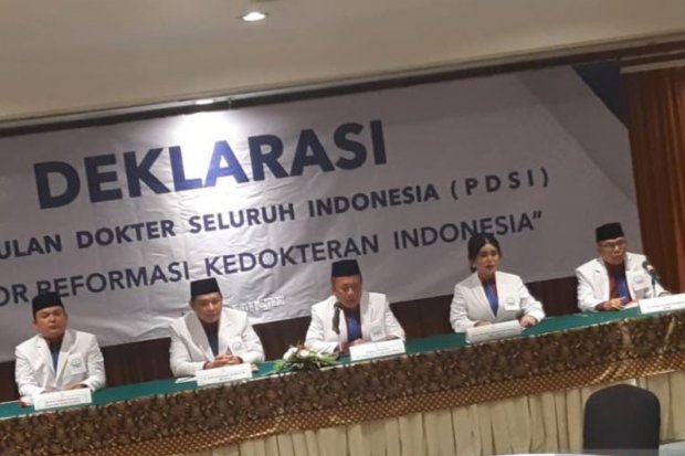 Deklarasi pendirian Persatuan Dokter Seluruh Indonesia (PDSI)