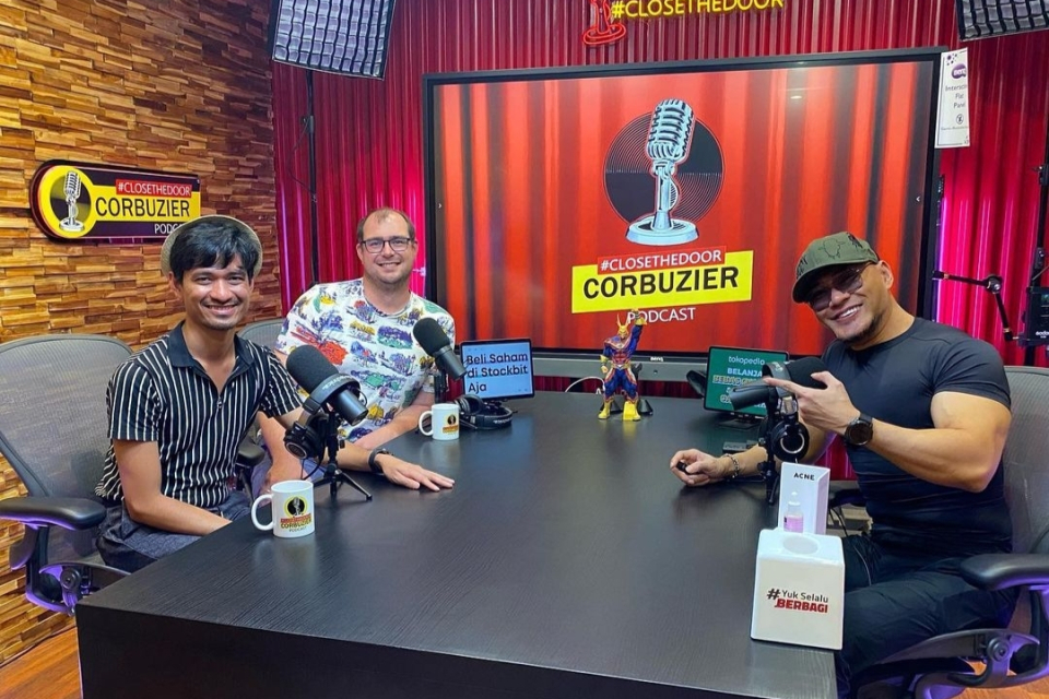 Deddy Corbuzier, Ragil Mahardika dan Fred