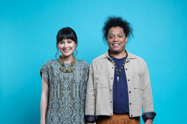 Indah Permatasari dan Arie Kriting