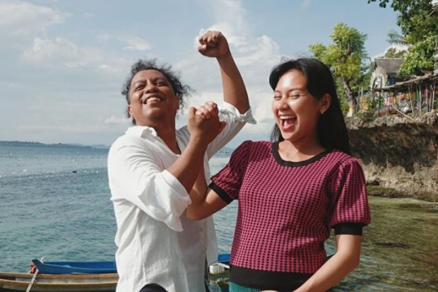 Indah Permatasari dan Arie Kriting