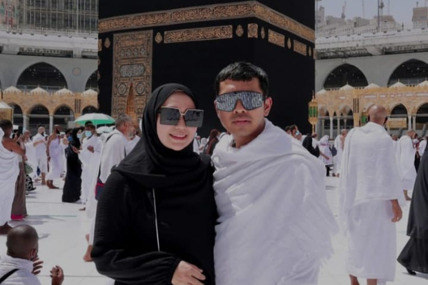 Septia Yetri Opani dan Putra Siregar