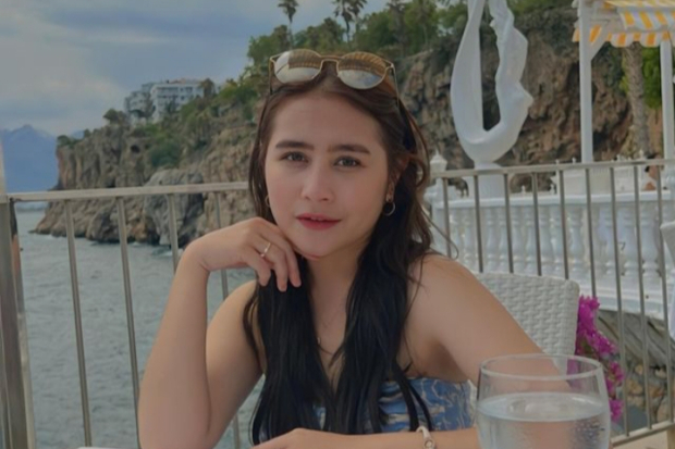 Prilly Latuconsina