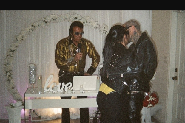 Pernikahan Kourtney Kardashian - Travis Barker