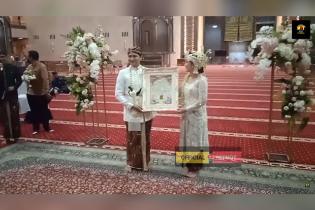 Mahar pernikahan Masayu Clara dan Qausar Harta Yudana