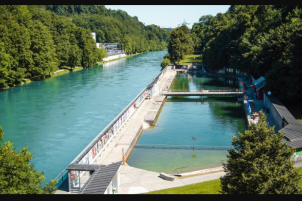 Sungai Aaree di Bern, Swiss