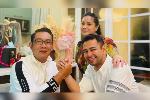 Raffi Ahmad bersama Ridwan Kamil dan Nagita Slavina