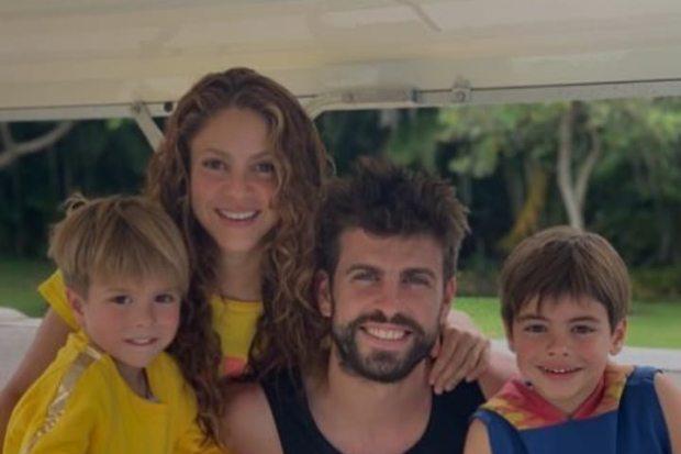 Gerard Pique dan Shakira