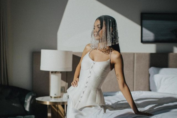 Potret Pernikahan Eva Celia