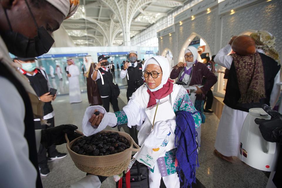 Garuda Layani Penerbangan 1.500 Jamaah Haji Kembali ke Indonesia