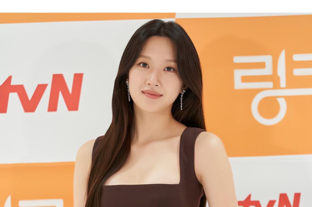 Moon Ga Young