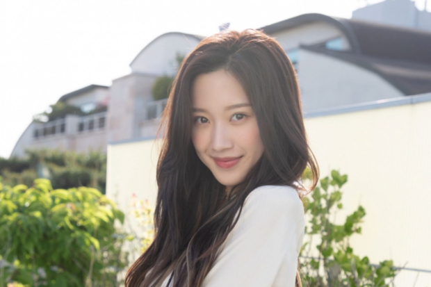 Moon Ga Young