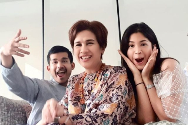 Keluarga Ariel Nayaka