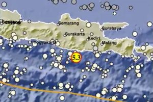 Gempa bumi Jawa Timur magnitudo 5,2.