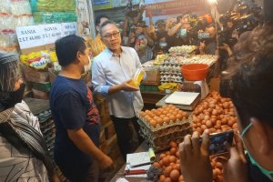 Mendag Zulkifli ke Pasar Cibubur