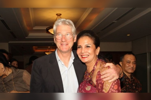 Christine Hakim dan Richard Gere