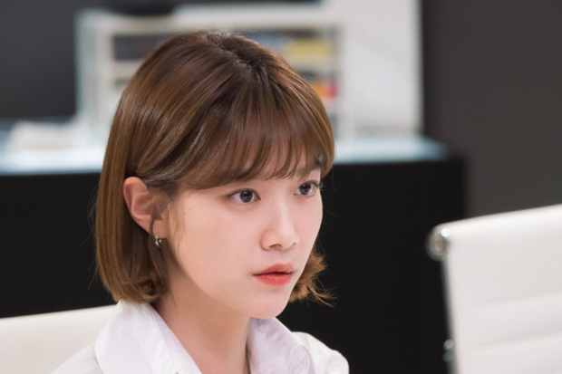 Lee Joo Woo di drama Why Her