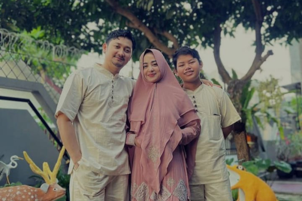 Angga Wijaya dan Dewi Perssik