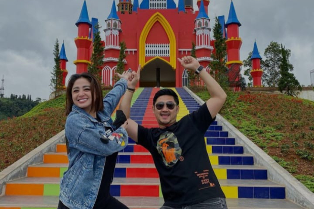 Angga Wijaya dan Dewi Perssik