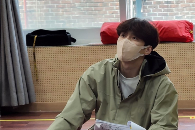 Kim Seon Ho untuk Touching The Void