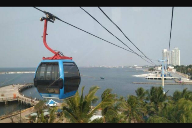 Kereta Gantung di Ancol
