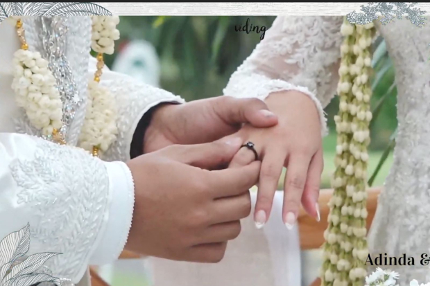 Adinda Azani dan Armand Zachary menikah