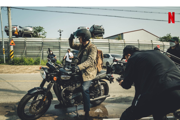 Di balik layar syuting Money Heist Korea