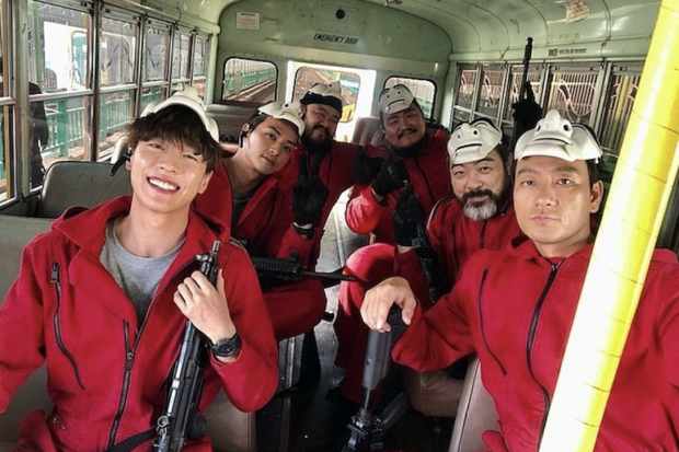 Para pemain Money Heist Korea