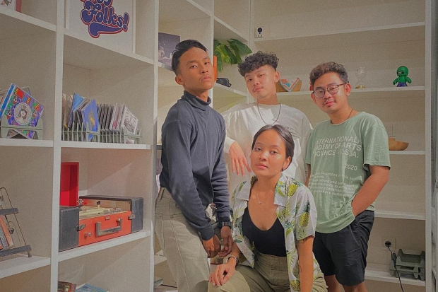 Bella Tobing dan Reizuka Ari