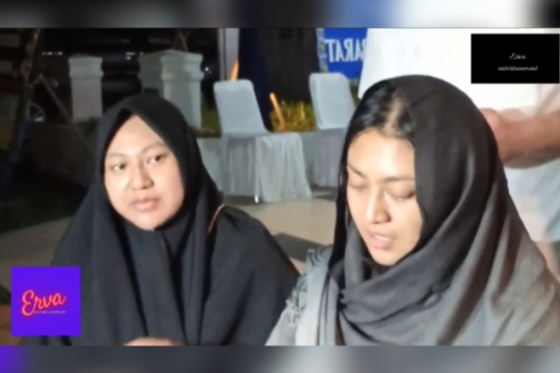 Ayu Anjani dan Anne April