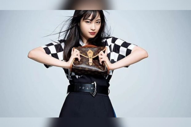 Suzu Hirose