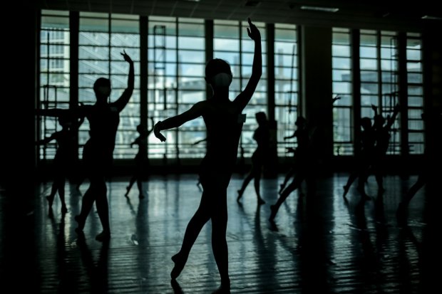 Siswa Balet Kembali Gelar Latihan Secara Luring
