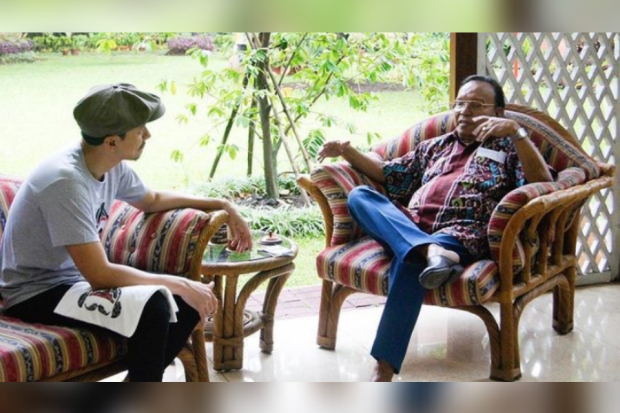 Bob Tutupoly dan Vincent Rompies