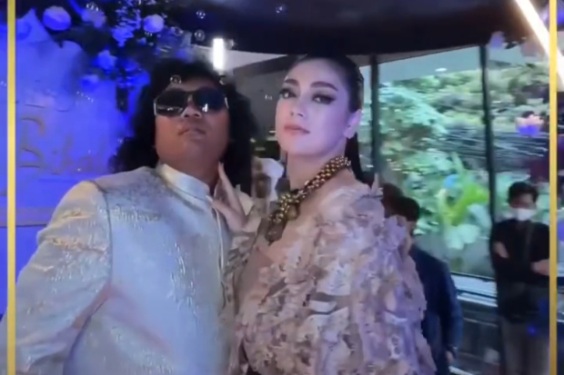 Marshel Widianto dan Celine Evangelista