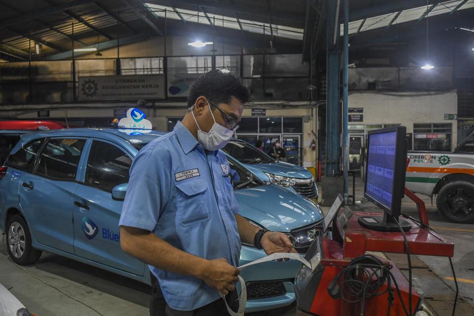 Emiten transportasi, PT Blue Bird Tbk (BIRD), membukukan kinerja positif sepanjang semester I 2024 dengan laba periode berjalan yang dapat diatribusikan kepada pemilik entitas induk sebesar Rp 263,01 miliar. 