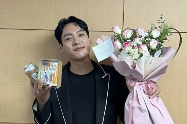 Kwak Si Yang dan Kim So Yeon